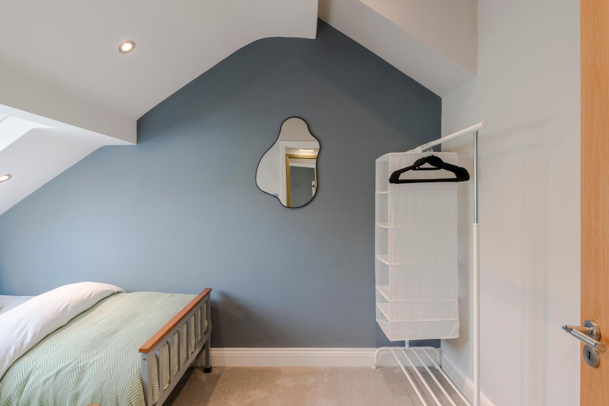 Stunning 3 Bed Duplex Apartment In The Heart Of West Hampstead ロンドン エクステリア 写真