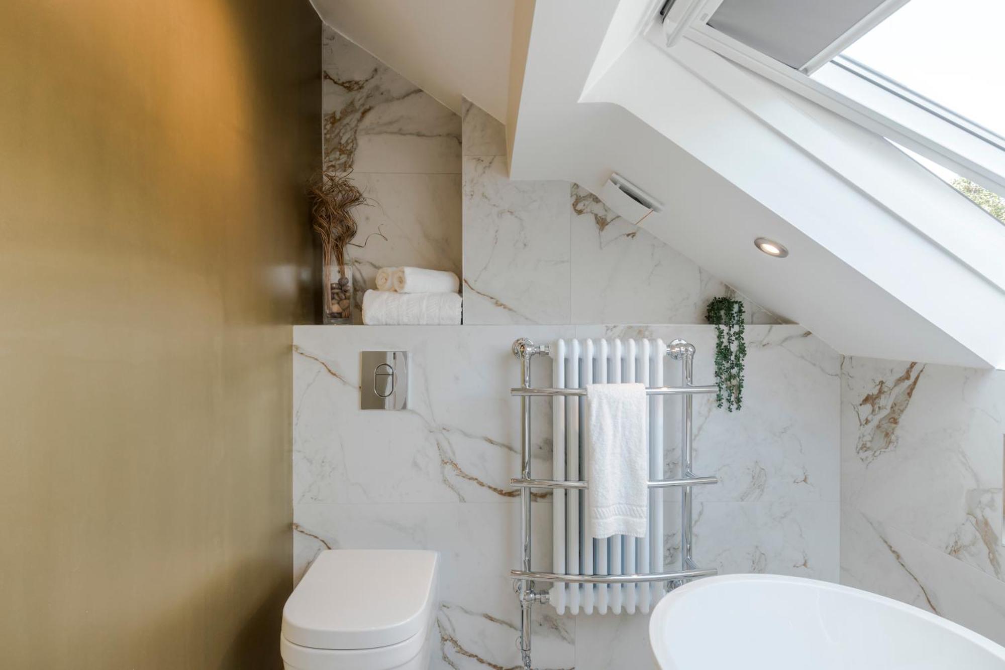 Stunning 3 Bed Duplex Apartment In The Heart Of West Hampstead ロンドン エクステリア 写真